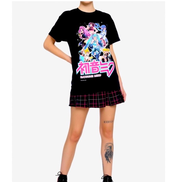 HATSUNE MIKU Iconic ANIME Characters T-Shirt NEON Graphics TEE Harajuku MEIKO XS - Picture 2 of 5